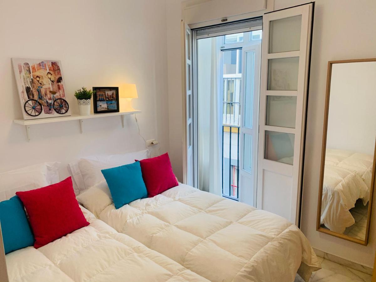 Bonito Apartamento Junto Al Gran Teatro Falla Кадис Экстерьер фото
